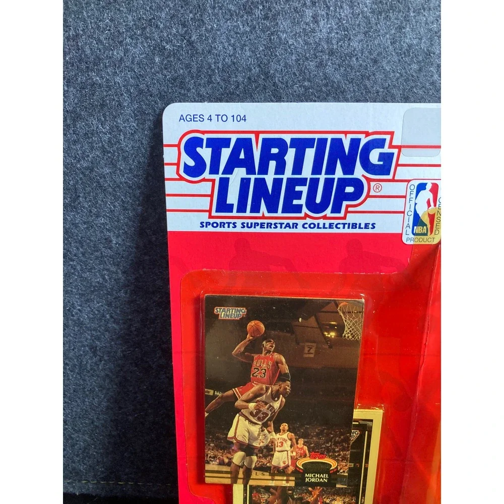 1993 Kenner Starting Lineup Michael Jordan Chicago Bulls Action Figure Topps